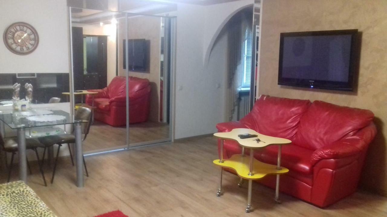 Studio 克里沃罗格 外观 照片